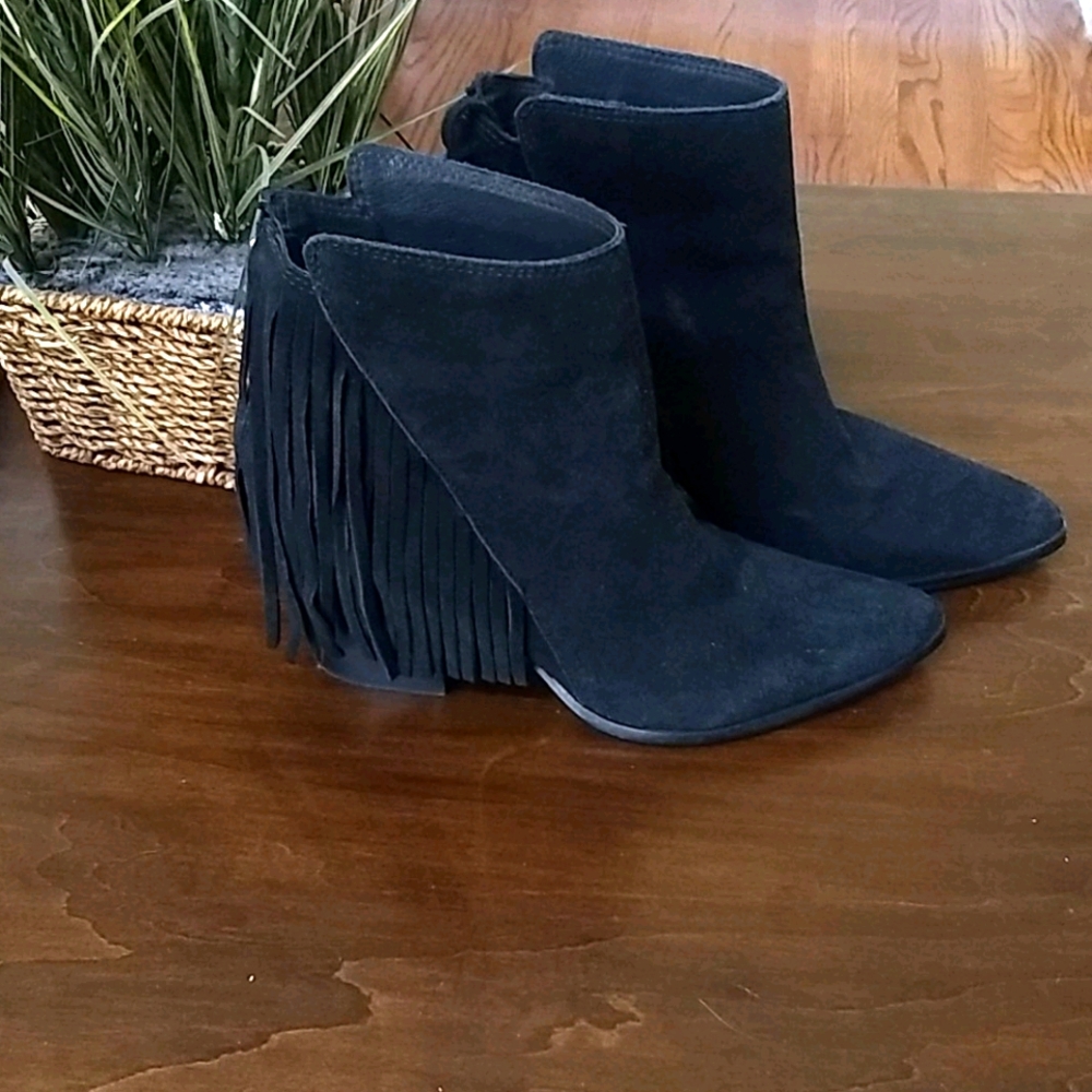 Rowen  Side Tasseled  Suede Black Ankle Boots
